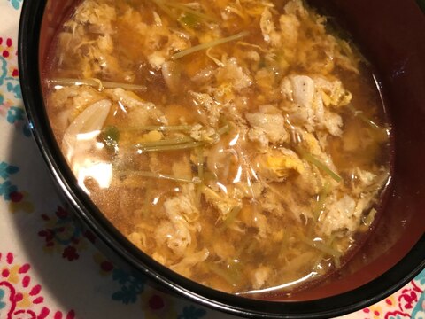 ガーリック玉子鶏肉汁スープ
